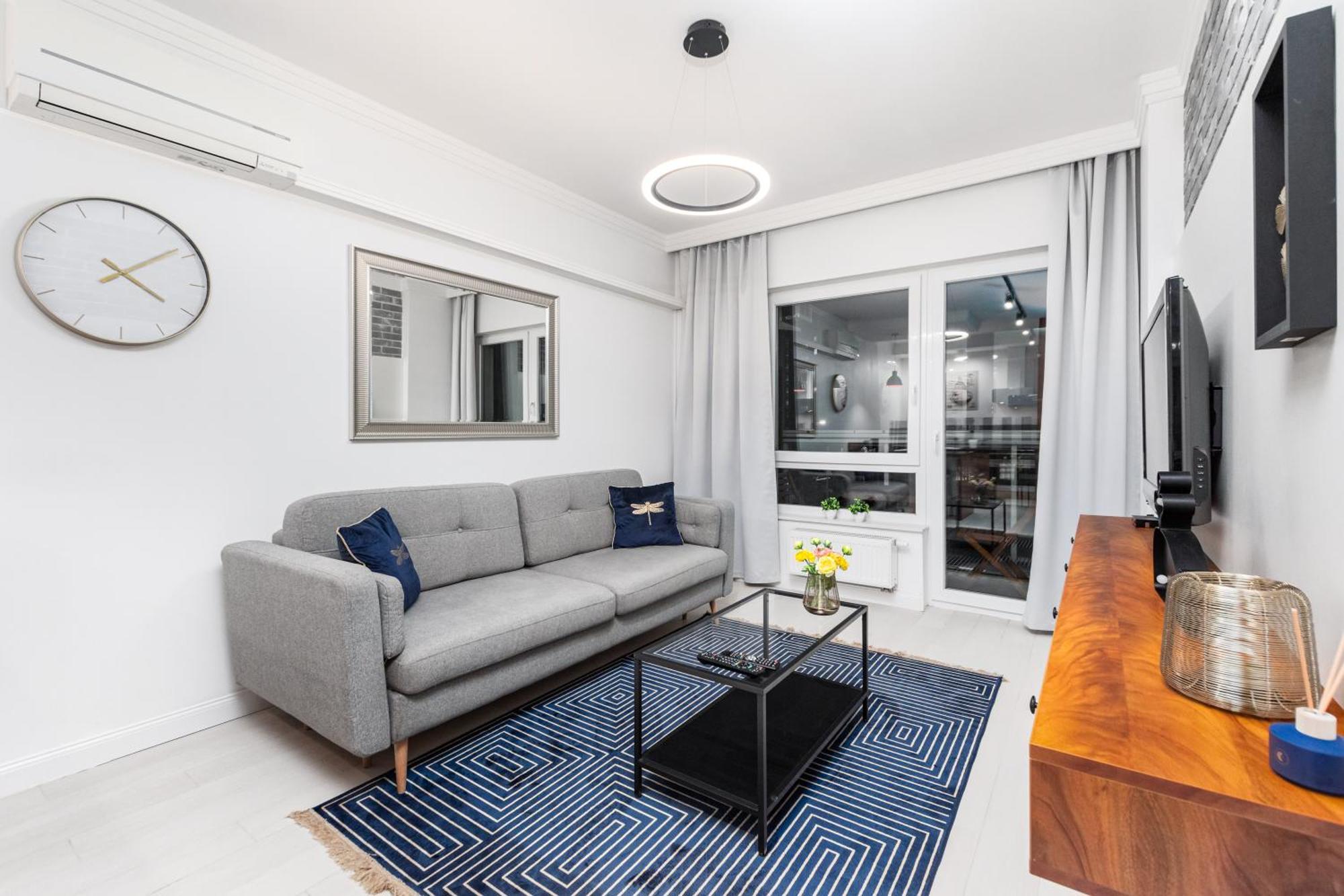 Apartament Miedzynarodowa 31a By Homeprime