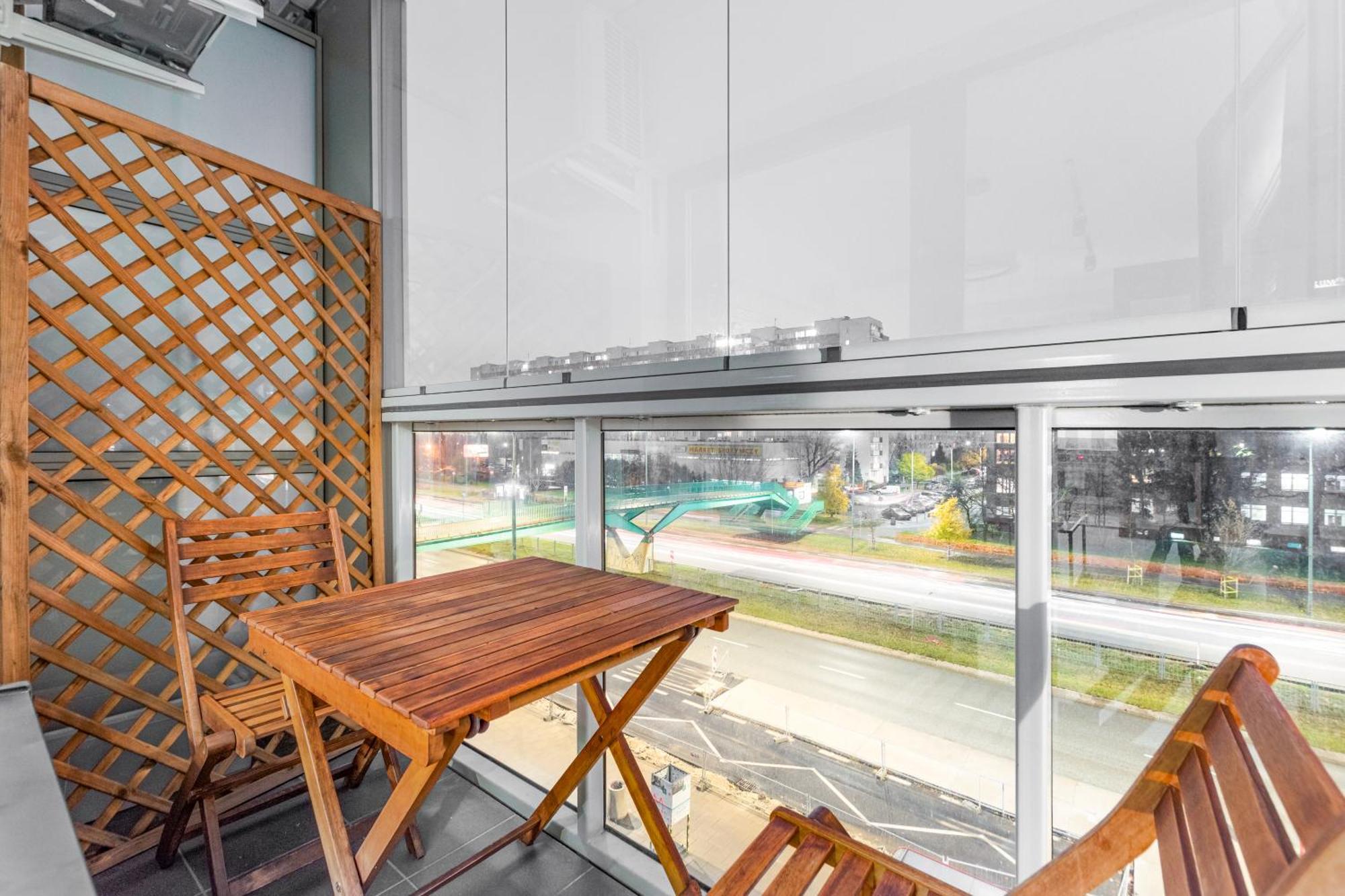 Miedzynarodowa 31a By Homeprime Apartament